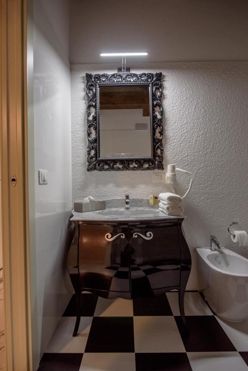 Marie Claire Apartments & Spa Васто Екстериор снимка