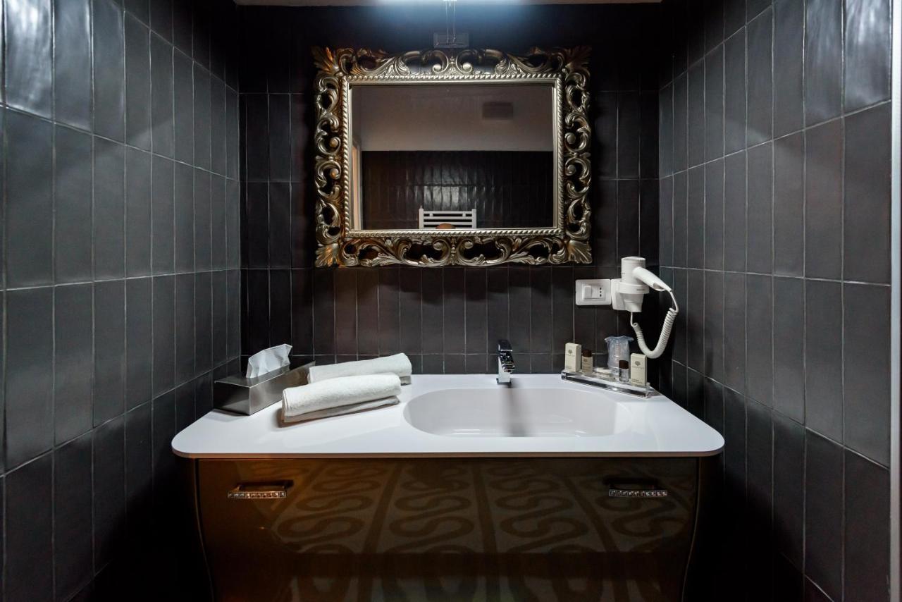 Marie Claire Apartments & Spa Васто Екстериор снимка