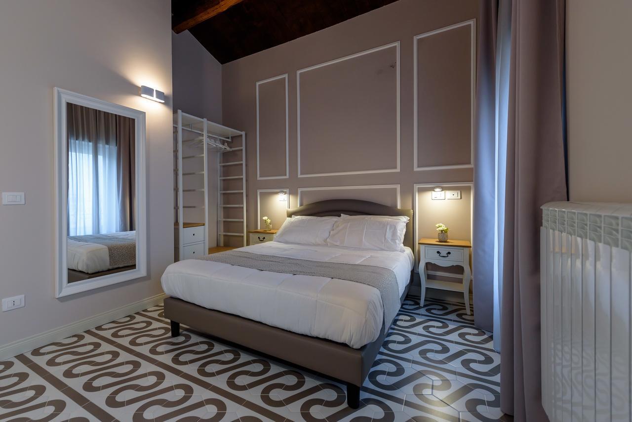 Marie Claire Apartments & Spa Васто Екстериор снимка